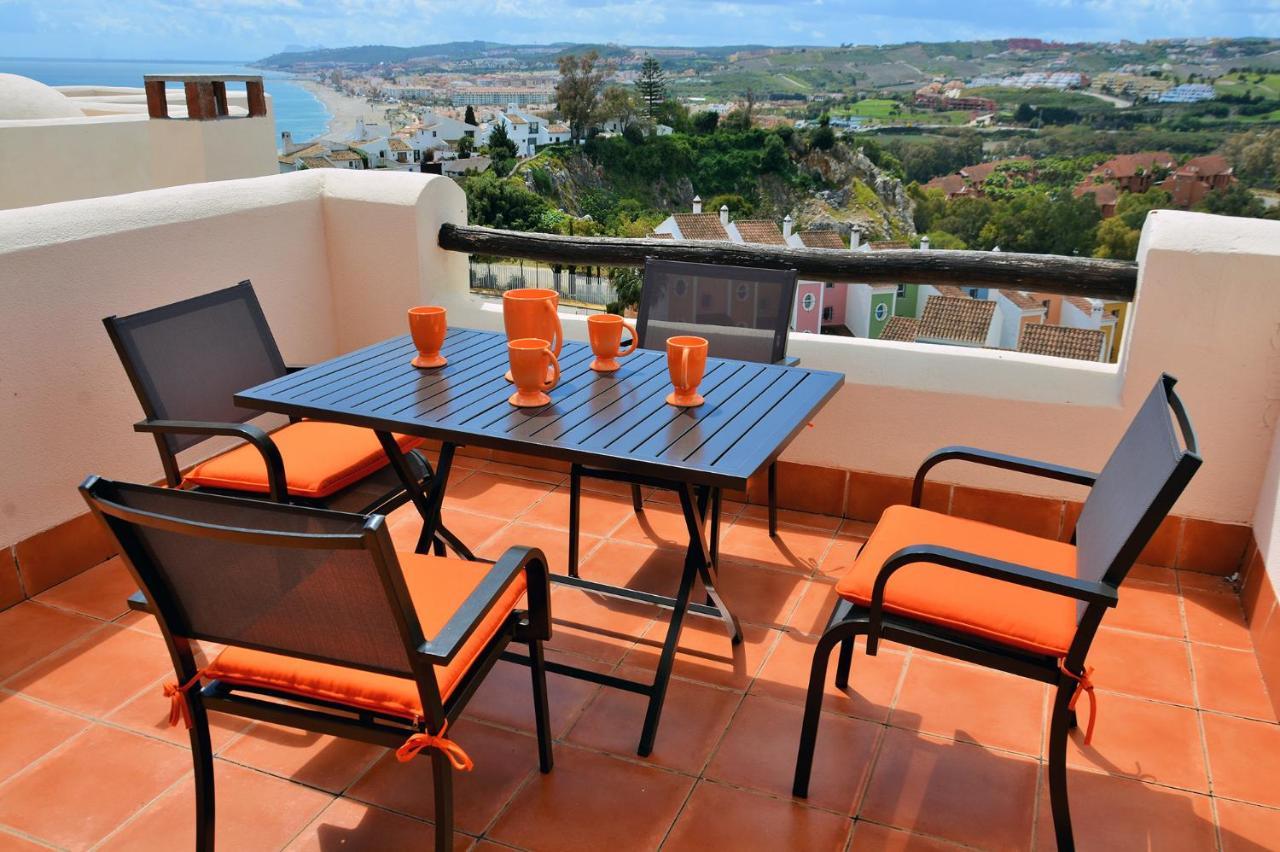 Vista Bahia Lägenhet Casares Exteriör bild