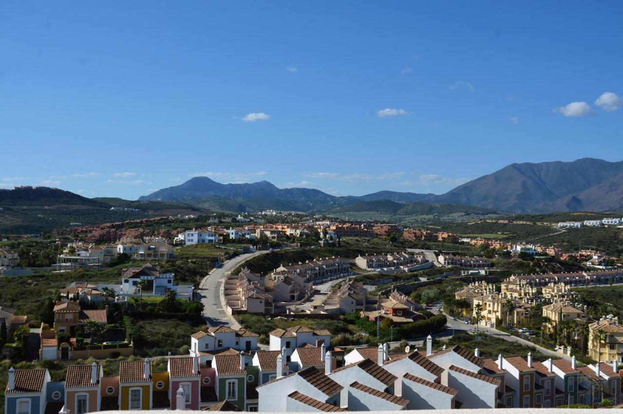Vista Bahia Lägenhet Casares Exteriör bild
